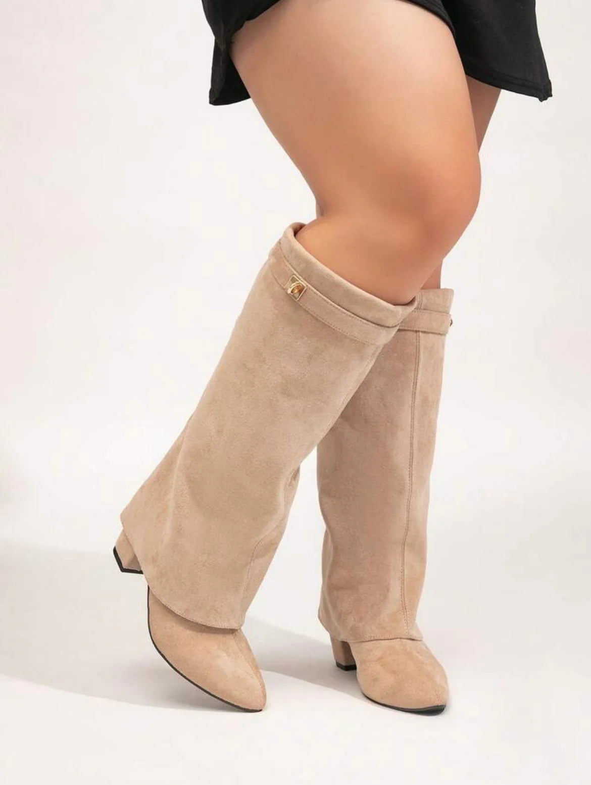 Les iconiques bottes Shark Lock 
